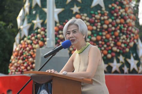 Manila LGU starts accepting applications for business permit .